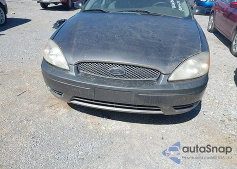 2004 Ford Taurus Ses из США, поврежденный, VIN 1FAFP55224G195678